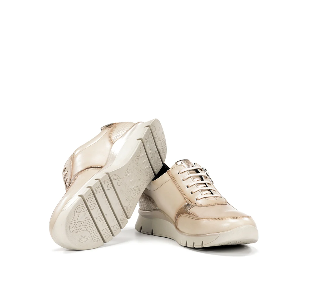 UNION F2070 Basket Blanche - Image 4